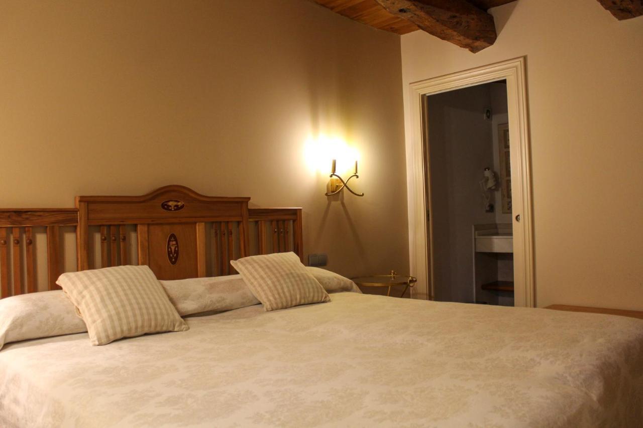 Casa Rural Las Bodegas Вальбуэна-де-Дуэро Экстерьер фото
