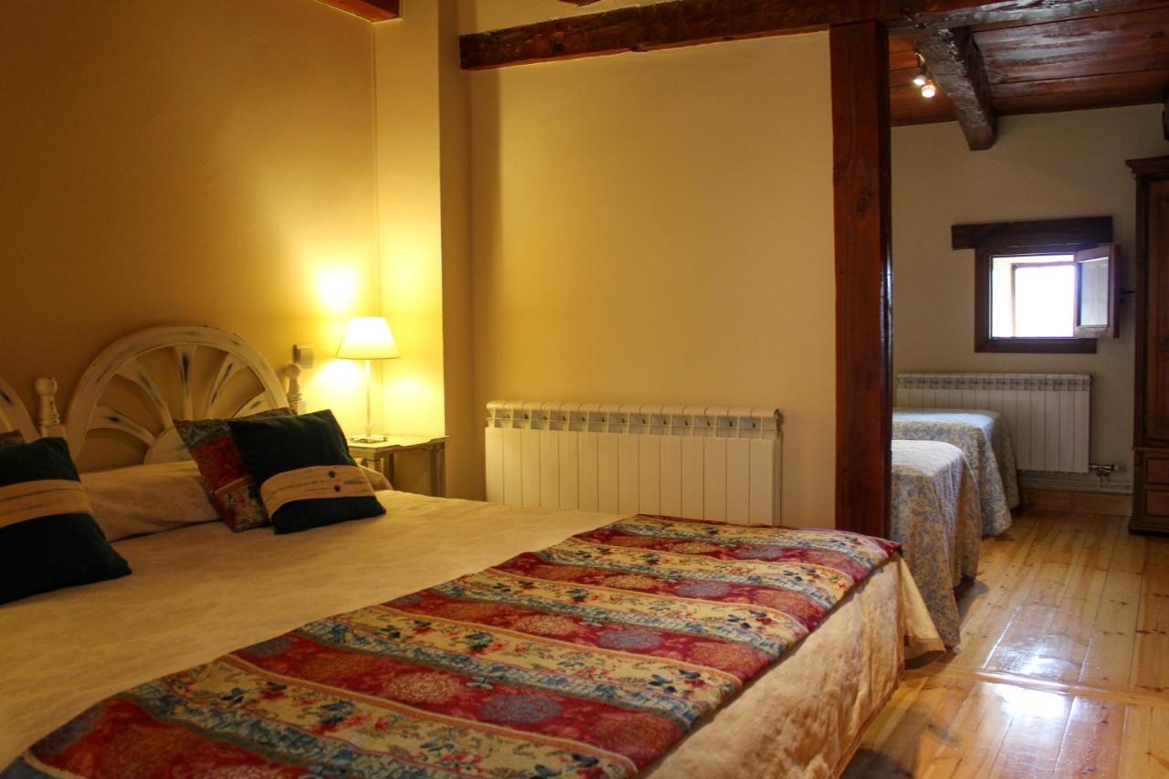 Casa Rural Las Bodegas Вальбуэна-де-Дуэро Экстерьер фото
